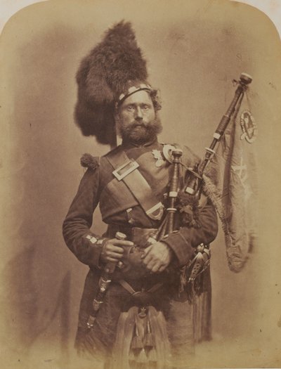 Piper David Muir, 42. górale (Black Watch) autorstwa Robert Howlett