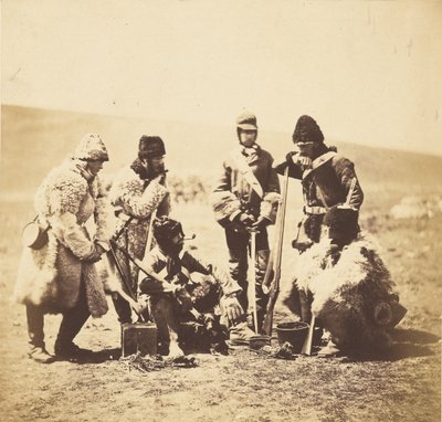 Kpt. Pechell i ludzie z 77. pułku - strój zimowy. autorstwa Roger Fenton
