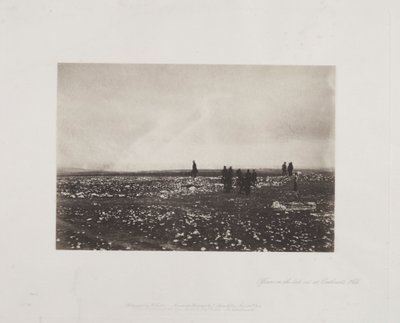 Funkcjonariusze na straży na wzgórzu Cathcart autorstwa Roger Fenton