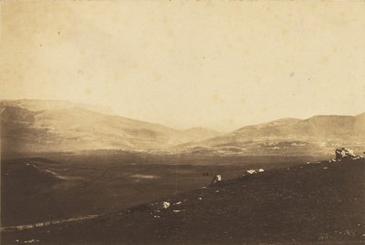 Równiny Bałakławy V. autorstwa Roger Fenton