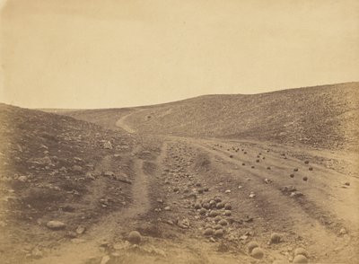 Dolina Cienia Śmierci autorstwa Roger Fenton