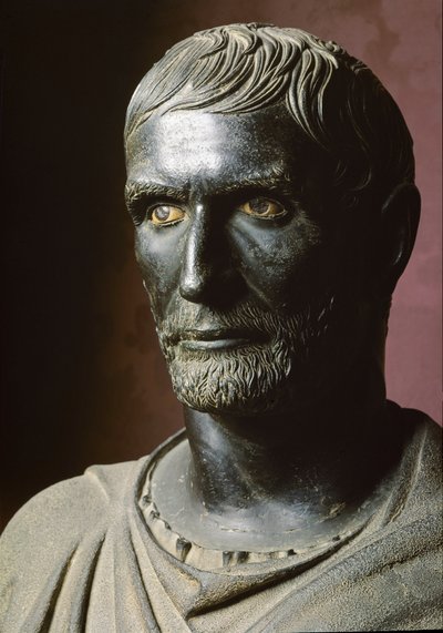 Popiersie Brutusa (Bruto Capitolino) (Capitolin) - Rzeźba z brązu. 300 pne, wym. 79 cm - Rzym, Musei Capitolini, Palazzo dei Conservatori, Sala dei Trionfi - Popiersie Lucjusza Juniusa Brutusa, znanego jako Capitoline Brutus - Rzeźba z brązu autorstwa Roman