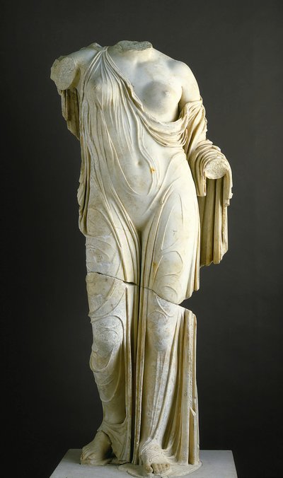Kopia Tułowia Afrodyty typu Venus Genetrix (marmur) autorstwa Roman