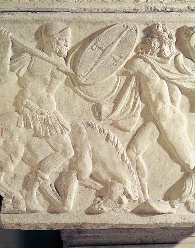 Fragment sarkofagu przedstawiający rzymskiego żołnierza walczącego z kamieniem galackim autorstwa Roman