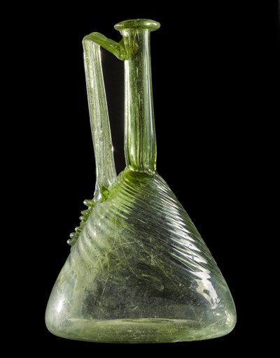 Flagon, z Brackenbraes, Turriff, Aberdeenshire (dmuchane zielone szkło) autorstwa Roman