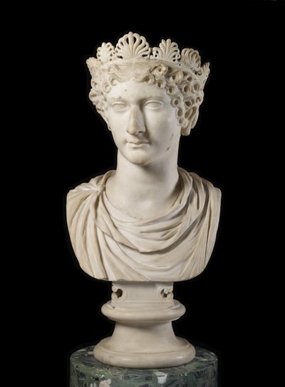 Głowa Agryppiny Mniejszej z diademem (marmur) autorstwa Roman