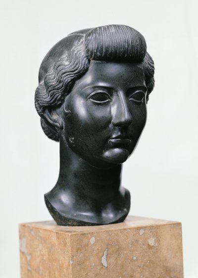 Głowa Liwii (ok.55 BC-AD 29) (bazalt) autorstwa Roman
