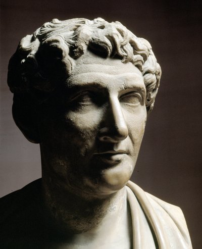 Głowa Owidiusza (marmurowa rzeźba) autorstwa Roman
