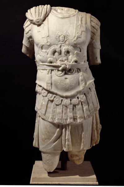 Torso Loricate, koniec II wne (marmur) autorstwa Roman