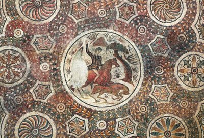 Mozaika ze sceną polowania, IV wne (mozaika) autorstwa Roman