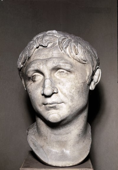 Portret Pompejusza Wielkiego (rzeźba z marmuru) autorstwa Roman