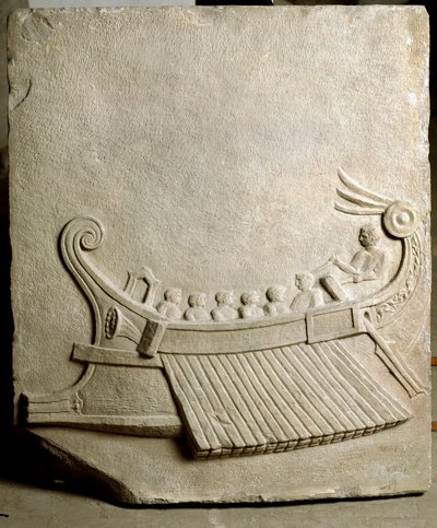 Sztuka rzymska: Trirema rzymska - Fragment marmurowego fryzu z Pozzuoli (Pozzuoli) autorstwa Roman