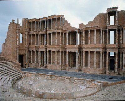 Scena teatru rzymskiego, II-III w. autorstwa Roman