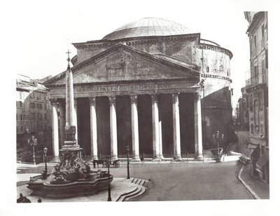 Widok na Panteon i egipski obelisk na Piazza della Rotunda autorstwa Roman