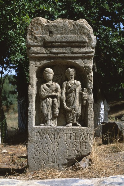 Stela z dwoma postaciami ludzkimi, Okres Wysokiego Imperium (27 p.n.e.-395 n.e.) autorstwa Roman Imperial Period