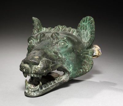 Oprawa barkowa z głową wilka, 1-200 autorstwa Roman Imperial Period