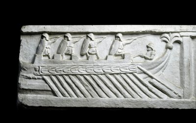 Okręt wojenny (niska płaskorzeźba) autorstwa Roman Roman