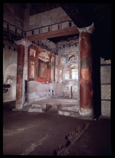 Ołtarz Świątyni (kolegium) augustales, V wpne-I wne autorstwa Roman Roman