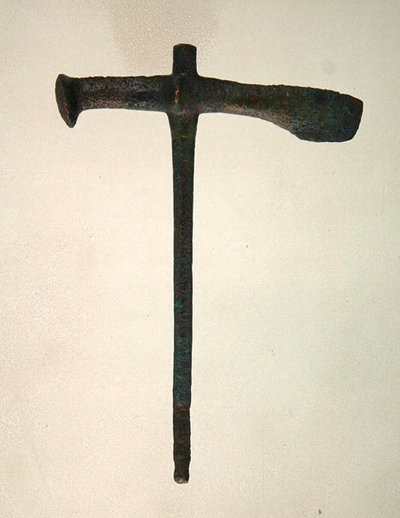 Topór znaleziony w Bebrze (miedź) autorstwa Roman Roman