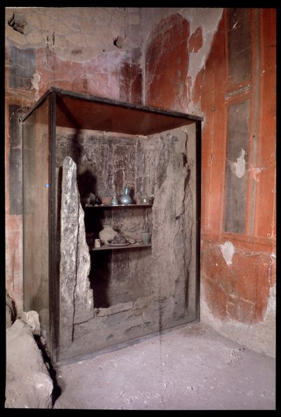 Karbonizowana szafa, Casa a Graticcio, V wpne-I wne autorstwa Roman Roman