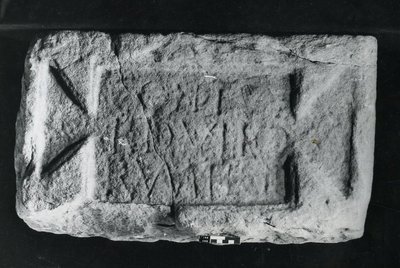 Kamień wiekowy Coh. I Vardullorum (kamień) autorstwa Roman Roman