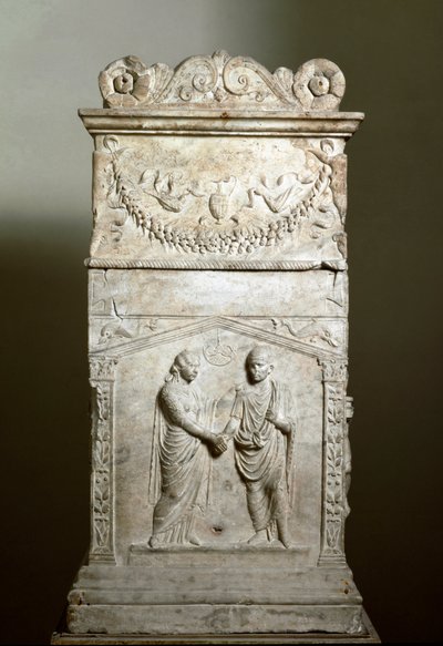 Sztuka rzymska: ołtarz grobowy zdobiący scenę ślubu (Junctio dextrarum) - Płaskorzeźba - Rzym, Museo Nazionale Romano - Uścisk dłoni małżeństwa (Junctio dextrarum) - Marmurowa płaskorzeźba, sztuka rzymska, z ołtarza nagrobnego małżeństwa - Rzym, Museo Nazi autorstwa Roman Roman