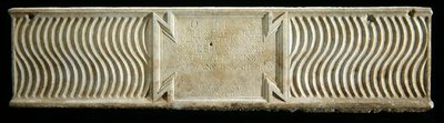 Sarkofag, koniec II-III wne (marmur) (patrz także 241411) autorstwa Roman Roman