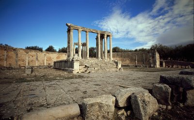 Świątynia Niebiańskiej Junony autorstwa Roman Roman