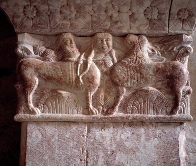 Scena myśliwska, rzeźbiona stolica na trybunie Zakonu autorstwa Romanesque
