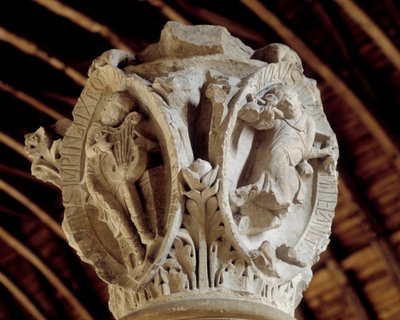 Tony chorału gregoriańskiego: trzeci (męka i zmartwychwstanie Chrystusa) i Tintinrection Chrystusa (po prawej), Stolica chóru (rzeźba autorstwa Romanesque