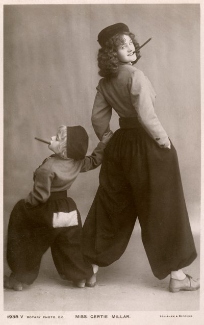 Gertie Millar, brytyjska aktorka i piosenkarka, ok. 1906. autorstwa Rotary Photo