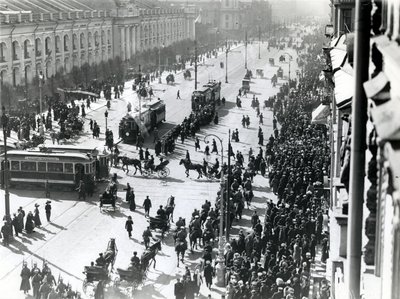 Demonstracja w Petersburgu przeciwko masakrze w Lenie na Syberii, kwiecień 1912 r. autorstwa Russian Photographer