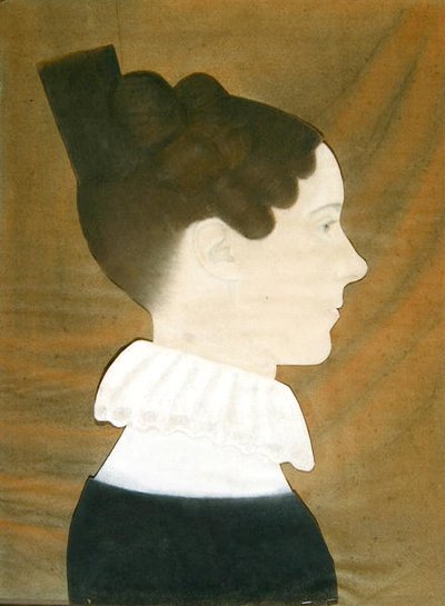 Portret Mary Davis Denny (kolaż pastelowy, węglowy i kolorowy papier na niebieskim papierze) autorstwa Ruth Henshaw Bascom