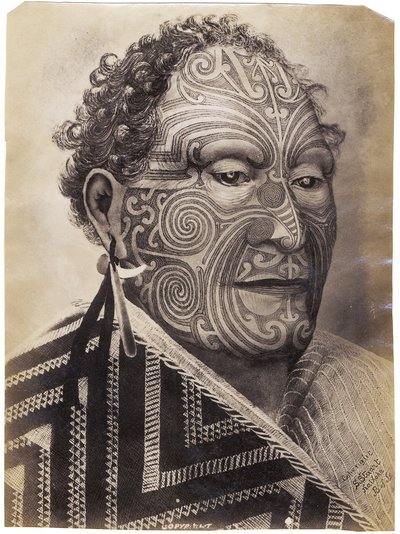 Tamati Waka Nene, ok.1880 (druk albumowy) autorstwa Sam Stuart