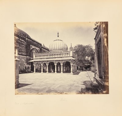 Delhi; grobowiec Nizam-ud-Dina autorstwa Samuel Bourne