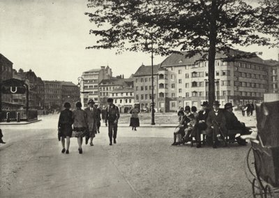Berlin: Bulow-Platz (zdjęcie czarno-białe) autorstwa Sasha Stone