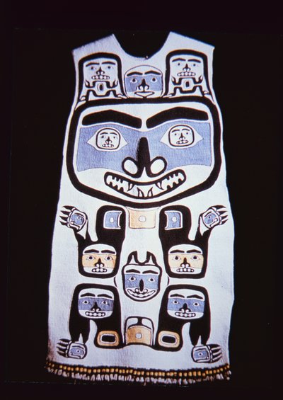 Sukienka Chilkat, Plemię Tlingit (Tekstylia) autorstwa School American