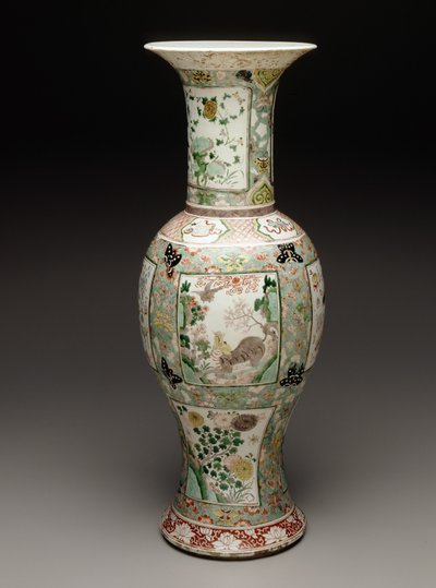Wazon, ok.1700 (porcelana i emalia) autorstwa School Chinese