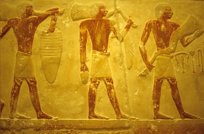 Ancient Egypt, Wall carving/painting, Mastaba/Tomb of Idout, Saqqara, 2323-2150 BC, Bearers with offerings (photo) autorstwa School Egyptian