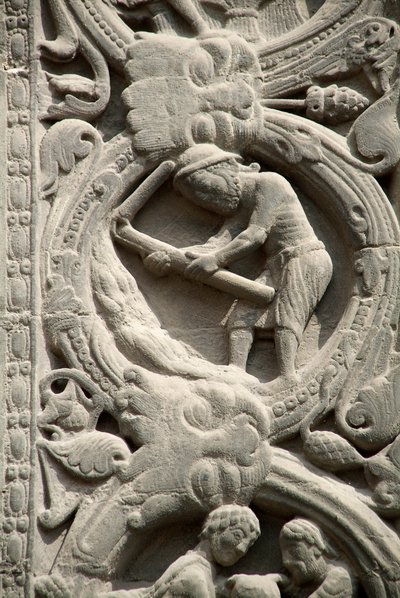Sztuka gotycka: Pierright prawej bramy zachodniej fasady bazyliki św. Denisa, przedstawiający pracę pól: sierpień. Saint-Denis, Francja autorstwa School French