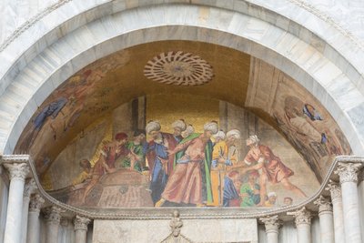 Mozaika nad wejściem do Bazyliki Świętego Marka, plac Świętego Marka, Wenecja, Włochy (mozaika) autorstwa School Italian