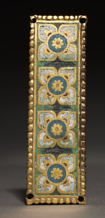 Tablica, prawdopodobnie z relikwiarza, ok. 1200-1250 (złocona miedź; emalia champlevé) autorstwa School Mosan