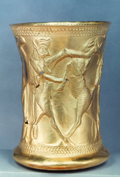 Wazon ozdobiony mitologicznymi stworzeniami, perski autorstwa School Persian