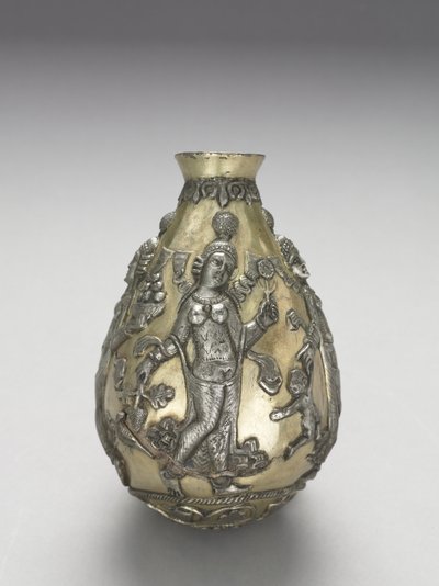 Anahita Vessel, 300-500 (srebro odlewane, wypukłe, repussé, ścigane i złocone) autorstwa School Sasanian