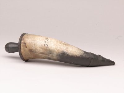 Róg prochowy, ok. 1775 r autorstwa Scottish School