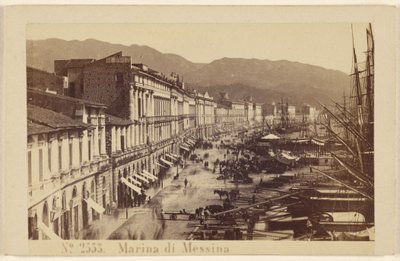 Marina di Messina. autorstwa Sommer and Behles