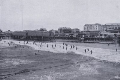 Ocean Beach, Durban (czarno-białe zdjęcie) autorstwa South African Photographer