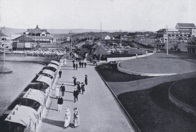 Ocean Beach, Durban (czarno-białe zdjęcie) autorstwa South African Photographer