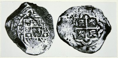 „Kawałek ósemki” z 1714 r. (srebrny) (zdjęcie czarno-białe) autorstwa Spanish School