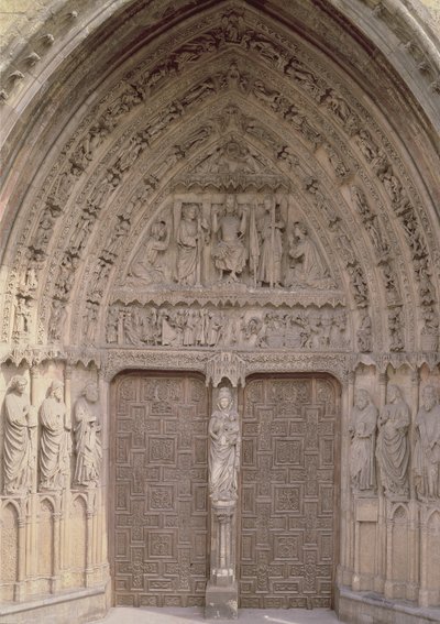 Portal centralny elewacji zachodniej autorstwa Spanish School